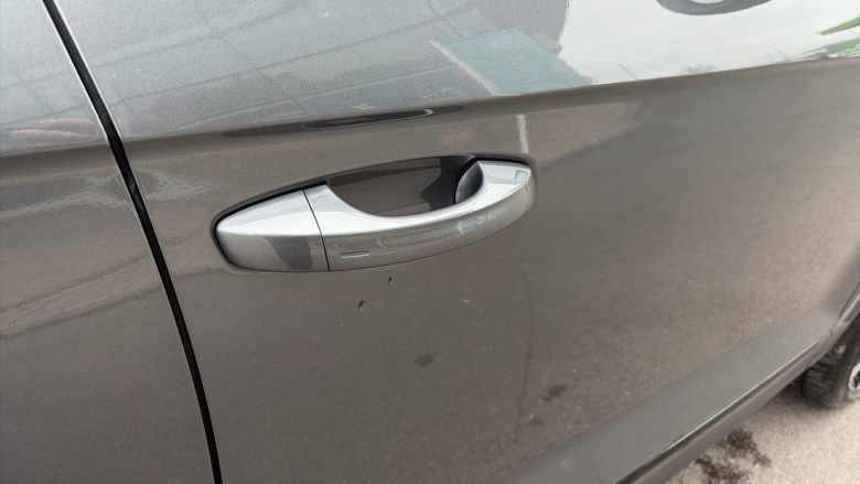 Volkswagen T-Roc 1.0 TSI 115 Style Design 5dr Petrol Hatchback